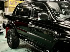 トヨタ ハイラックス