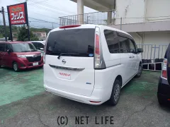 日産 セレナ