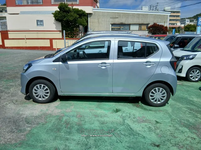 ダイハツ ミライース