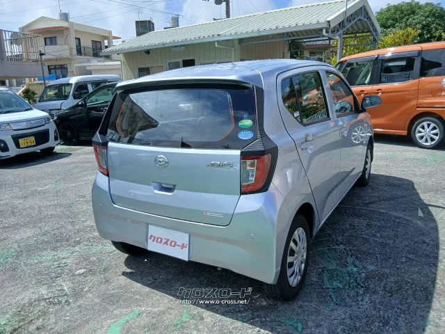 ダイハツ ミライース