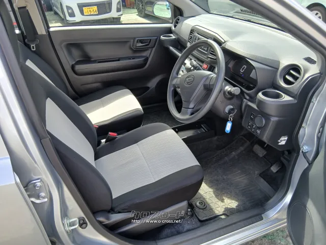 ダイハツ ミライース