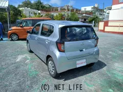 ダイハツ ミライース