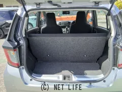 ダイハツ ミライース