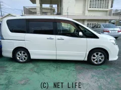 日産 セレナ