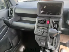 ダイハツ タフト