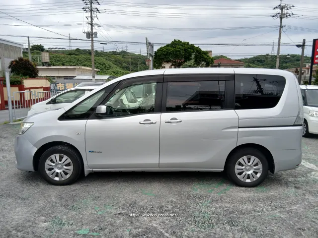 日産 セレナ