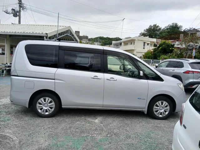 日産 セレナ