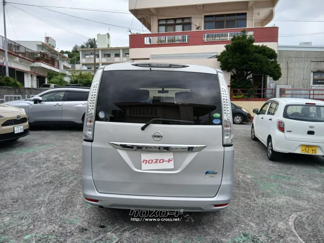 日産 セレナ