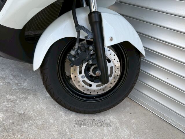 スズキ バーグマン200