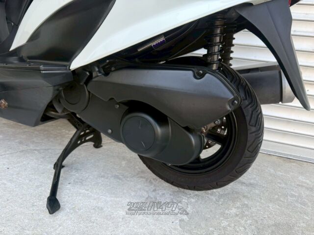 スズキ バーグマン200