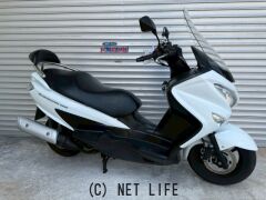 スズキ バーグマン200