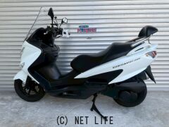 スズキ バーグマン200