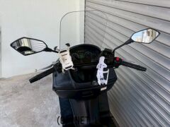 スズキ バーグマン200