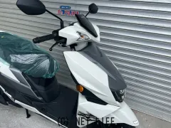 スズキ アヴェニス125