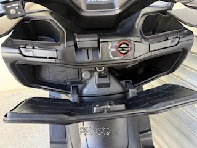 スズキ スカイウェイブ250