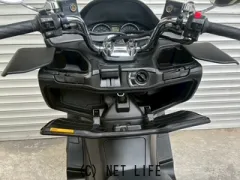 スズキ スカイウェイブ250