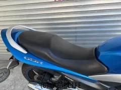スズキ GSR250