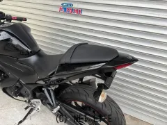 ヤマハ YZF-R25