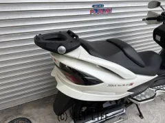 スズキ スカイウェイブ250