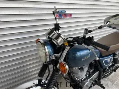 ヤマハ SR400