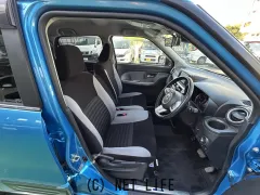 ダイハツ キャスト