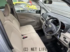 ダイハツ ムーヴ
