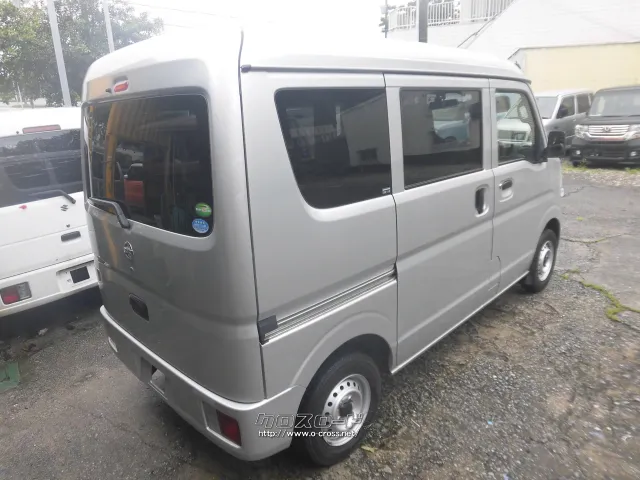 日産 NV100クリッパー