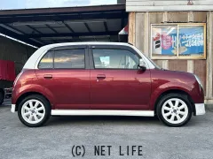 ダイハツ ミラジーノ