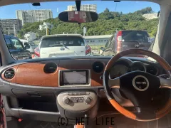 ダイハツ ミラジーノ