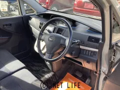 ダイハツ ムーヴ