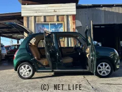 ダイハツ ミラジーノ