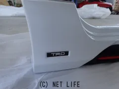 外装・エアロ TRDサイドスカート右