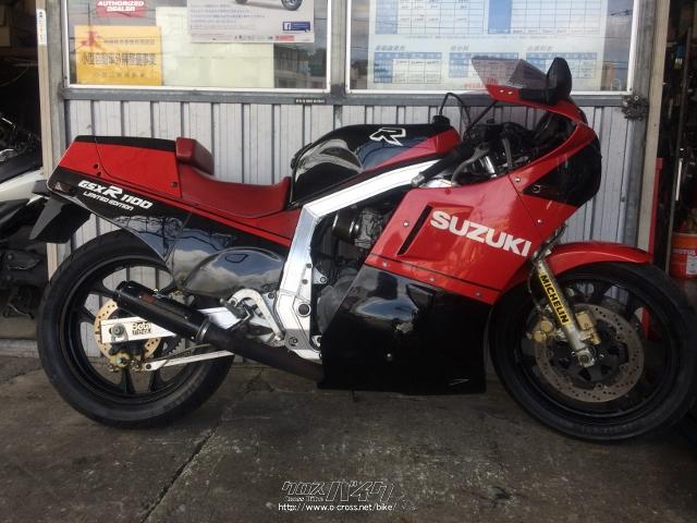 スズキ GSX-R1100・1988(S63)初度登録(届出)年・黒/赤II・1100cc