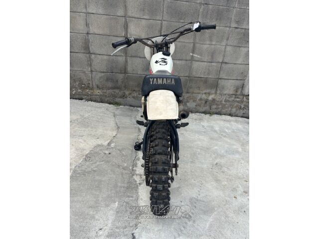 ヤマハ YZ80・1979(S54)初度登録(届出)年・ホワイト・80cc・ガレージ