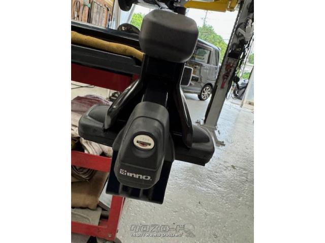 その他 INNO製ルーフラック