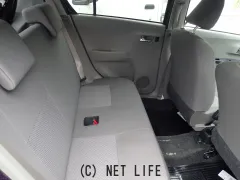 ダイハツ ミライース