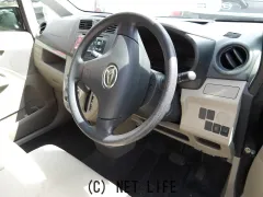 ダイハツ ムーヴ