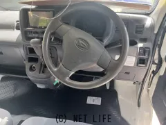 ダイハツ ハイゼットカーゴ