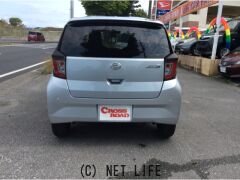 ダイハツ ミライース