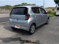 ダイハツ ミライース