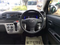 ダイハツ ミライース