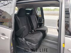 トヨタ エスティマ