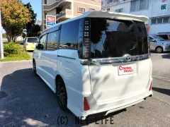 トヨタ ヴォクシー