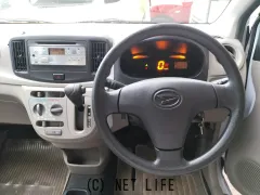 ダイハツ ミライース