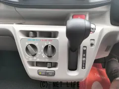 ダイハツ ミライース