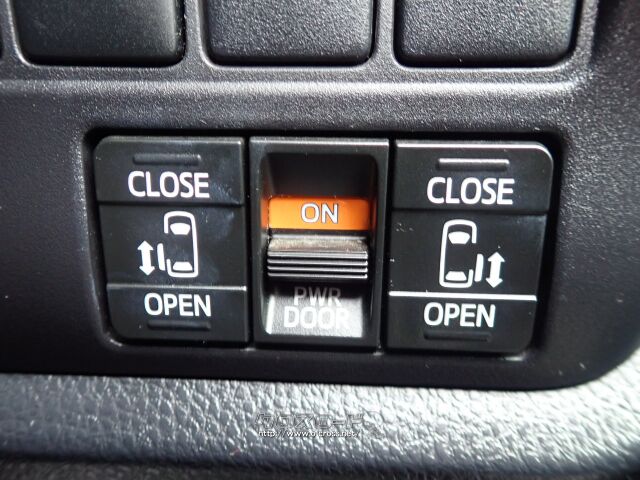 トヨタ エスクァイア