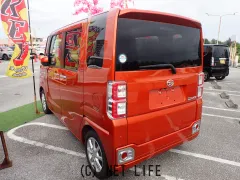 ダイハツ ウェイク