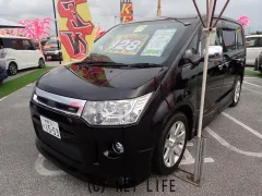 三菱 デリカD：5