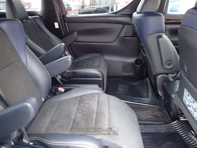 トヨタ ヴェルファイア