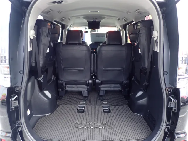 トヨタ ヴォクシー